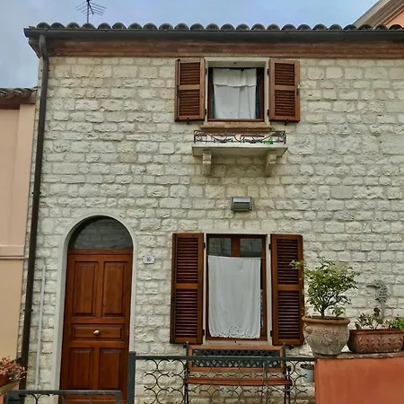 Grazioso Con Ingresso Indipendente - S178 Sirolo